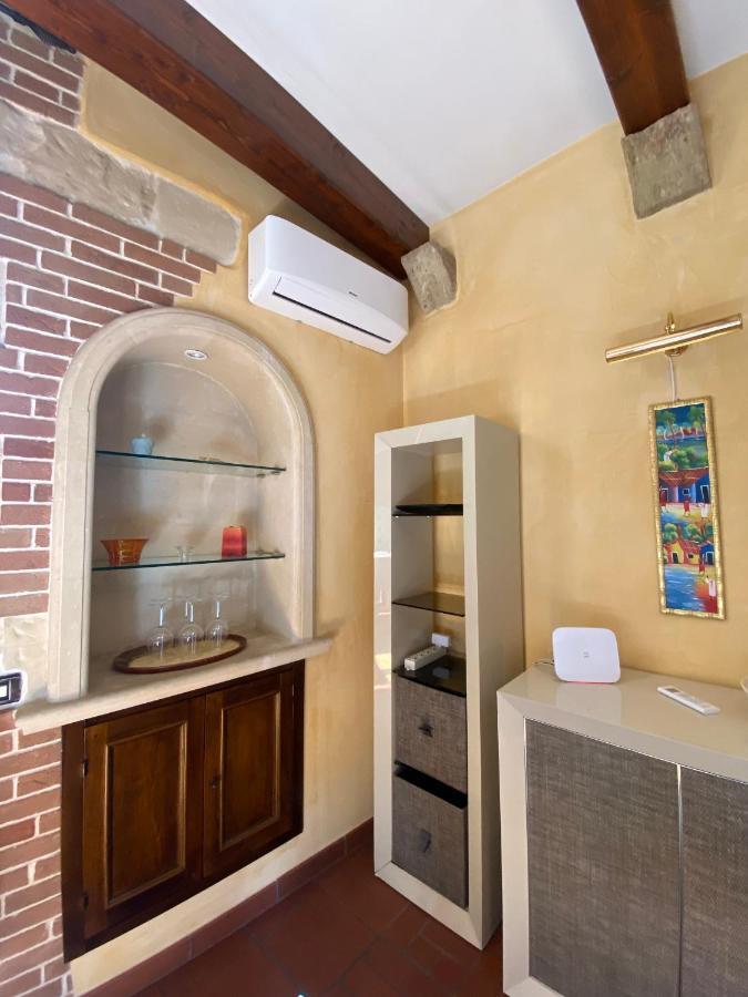 Apartmán Casa Chiara, Roof Terrace, 100M To The Historical Center Lecce Exteriér fotografie