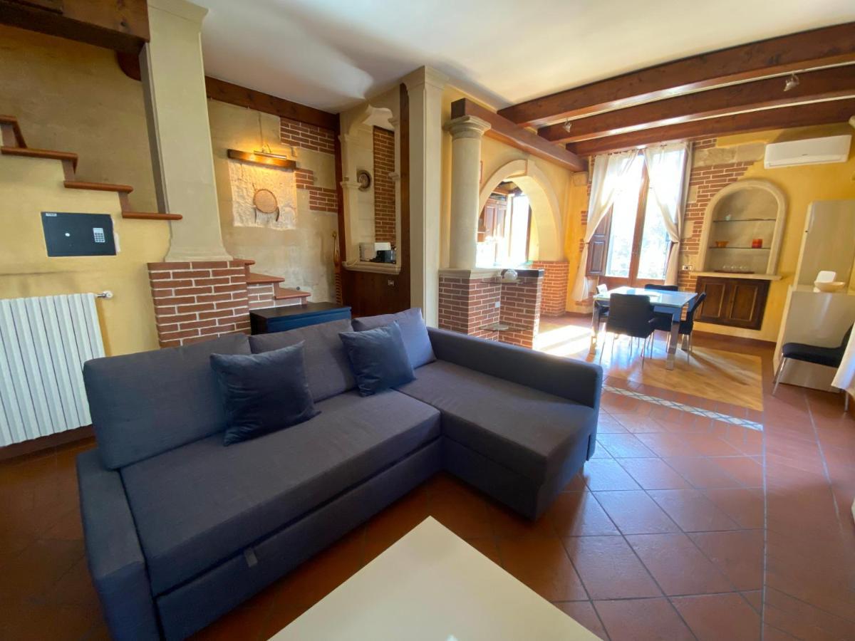 Apartmán Casa Chiara, Roof Terrace, 100M To The Historical Center Lecce Exteriér fotografie